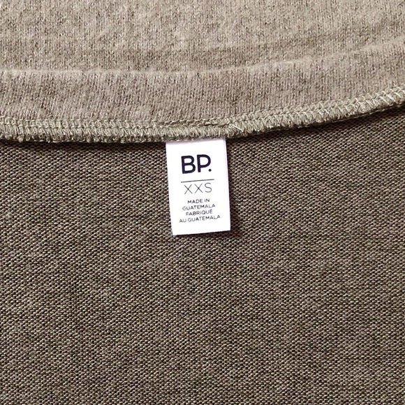 BP Nordstrom Olive V-Neck Rayon Sweater Relaxed Fit Size XXS - Picture 8 of 8